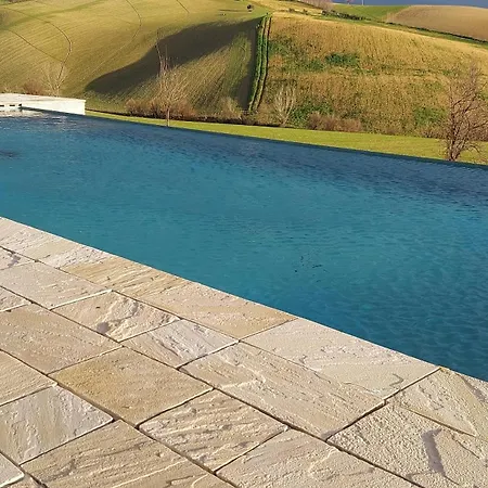 Casale Oleandri With Pool فيلة